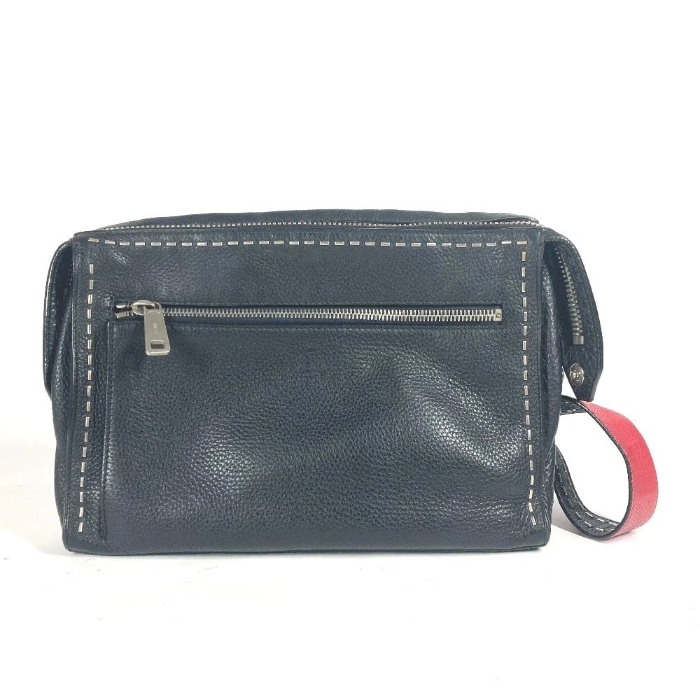 FENDI MESSENGER BAG SELLERIA CROSSBODY SHOULDER BAG: FENDI Messenger bag Selleria Crossbody Shoulder Bag Brand: FENDI Type/Style: Shoulder Bag Material: Leather Color: Black x Red Size: W12.2xH8.3xD2.4inch / W31cmxH21cmxD6cm Accessories: None