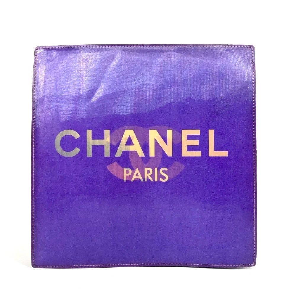 CHANEL HOLOGRAM CC CC MARK LOGO CHAIN BAG SHOULDER BAG: CHANEL hologram CC CC Mark logo Chain Bag Shoulder Bag Brand: CHANEL Type/Style: Shoulder Bag Material: Vinyl Color: purple Size: W7.9xH8.1xD1.4inch / W20cmxH20.5cmxD3.5cm Accessories: None