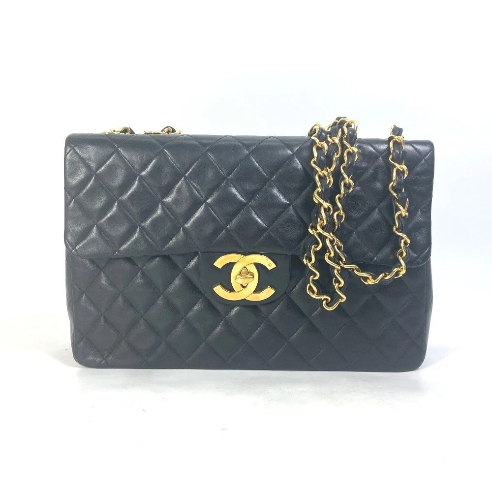 CHANEL CC MARK JUMBO MATELASSE 34 DOUBLE CHAIN BAG: CHANEL CC Mark Jumbo Matelasse 34 Double Chain bag Brand: CHANEL Type/Style: Shoulder Bag Material: lambskin leather Color: BlackxGold Size: W13.2xH8.7xD3.7inch / W33.5cmxH22cmxD9.5cm Accessories: