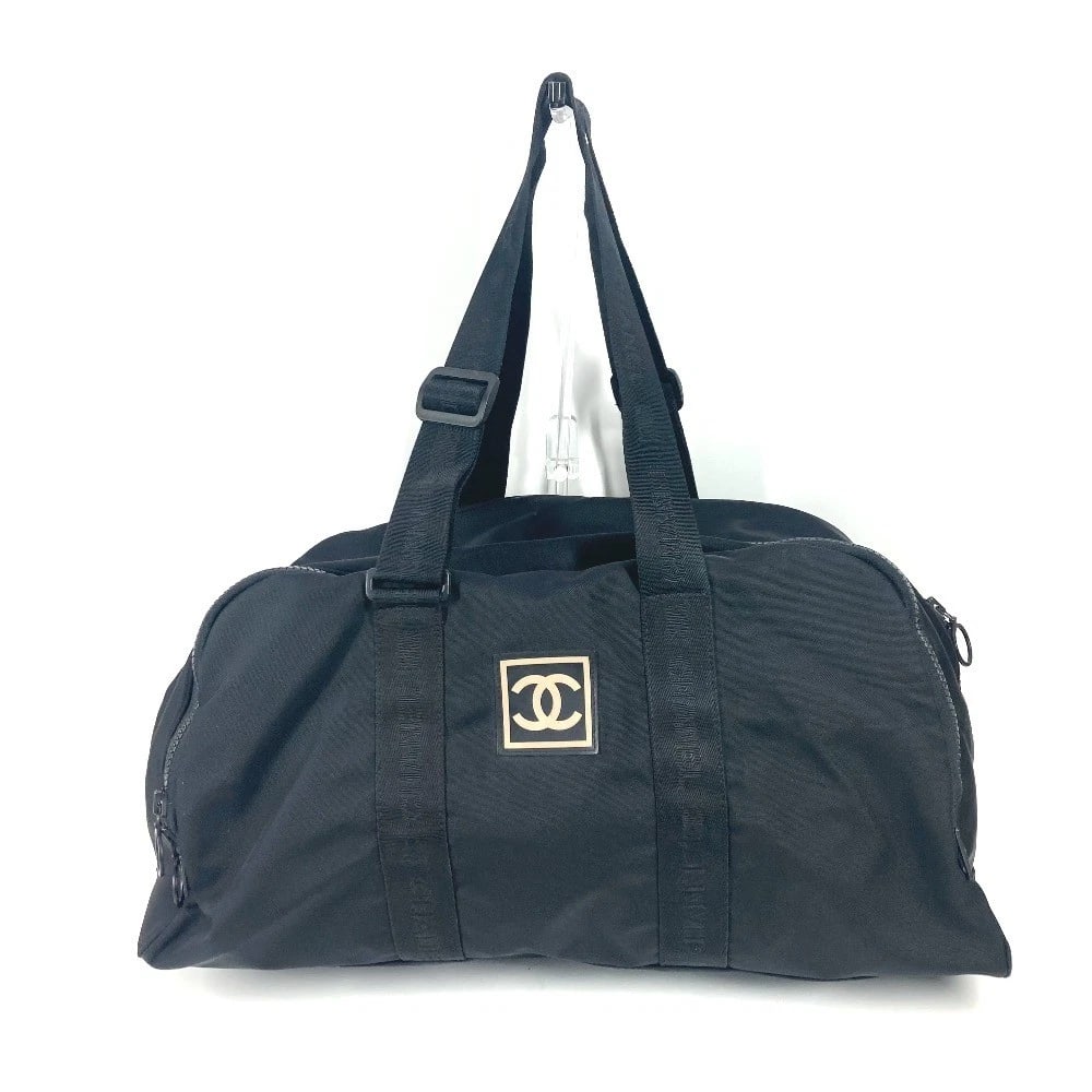 CHANEL SPORTS CC MARK TRAVEL BAGS SHOULDER BAG: CHANEL Sports CC Mark Travel Bags Shoulder Bag Brand: CHANEL Type/Style: Duffle Bag Material: Nylon Color: Black Size: W20.7xH11.0xD9.8inch / W52.5cmxH28cmxD25cm Accessories: None Accessor