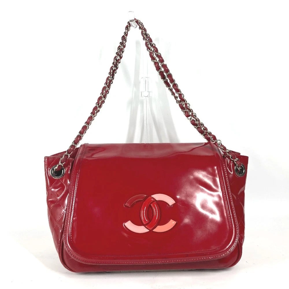 CHANEL CC MARK LIPSTICK DOUBLE CHAIN CROSSBODY FLAP BAG: CHANEL CC Mark Lipstick Double Chain Crossbody Flap Bag Brand: CHANEL Type/Style: Shoulder Bag Material: enamel Color: Redxpink Size: W9.6xH8.7xD5.1inch / W24.5cmxH22cmxD13cm Accessories: None