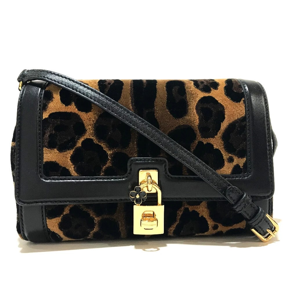 DOLCE&GABBANA LEOPARD FLOWER SHOULDER BAG: DOLCE&GABBANA Leopard Flower Shoulder Bag Brand: DOLCE&GABBANA Type/Style: Shoulder Bag Material: velvet / Leather Color: Black x Brown Size: W8.5xH2.4xD5.5inch / W21.5cmxH6cmxD14cm Accessories: N