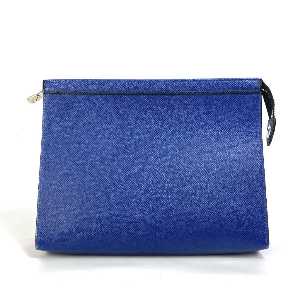 LOUIS VUITTON TAIGA POCHETTE VOYAGER MM BAG: LOUIS VUITTON Taiga Pochette Voyager MM bag Brand: LOUIS VUITTON Type/Style: Cluch Bag Material: Taiga Leather Color: taiga cobalt / blue Size: W10.2xH7.7inch / W26cmxH19.5cm Accessories: None