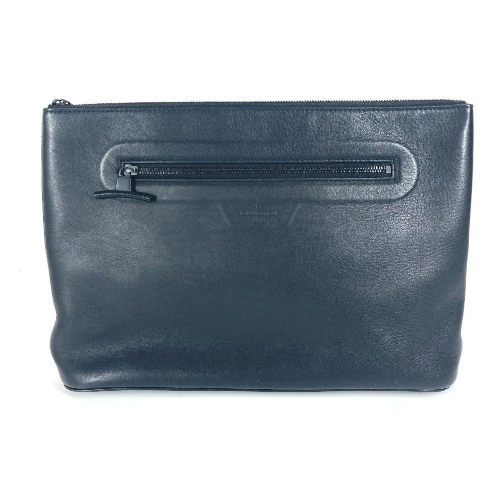 LOUIS VUITTON DARK INFINI TEE POCHETTE COSMOS POUCH BAG: LOUIS VUITTON Dark Infini Tee Pochette Cosmos pouch bag Brand: Louis Vuitton Type/Style: Clutch bag Material: Leather Color: Noir / Black Size: W13.8xH9.6xD2.8inch / W35cmxH24.5cmxD7cm Accessories