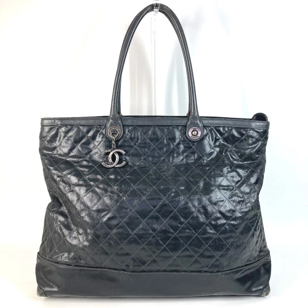CHANEL CC MARK LOGO CHARM INCLUDED MATELASSE QUILTED SHOULDER BAG: CHANEL CC Mark logo charm included Matelasse Quilted Shoulder bag Brand: CHANEL Type/Style: Shoulder Bag Material: Coating canvas / Leather Color: Black/SilverHardware Size: W18.1xH14.6xD4.7inch / W46