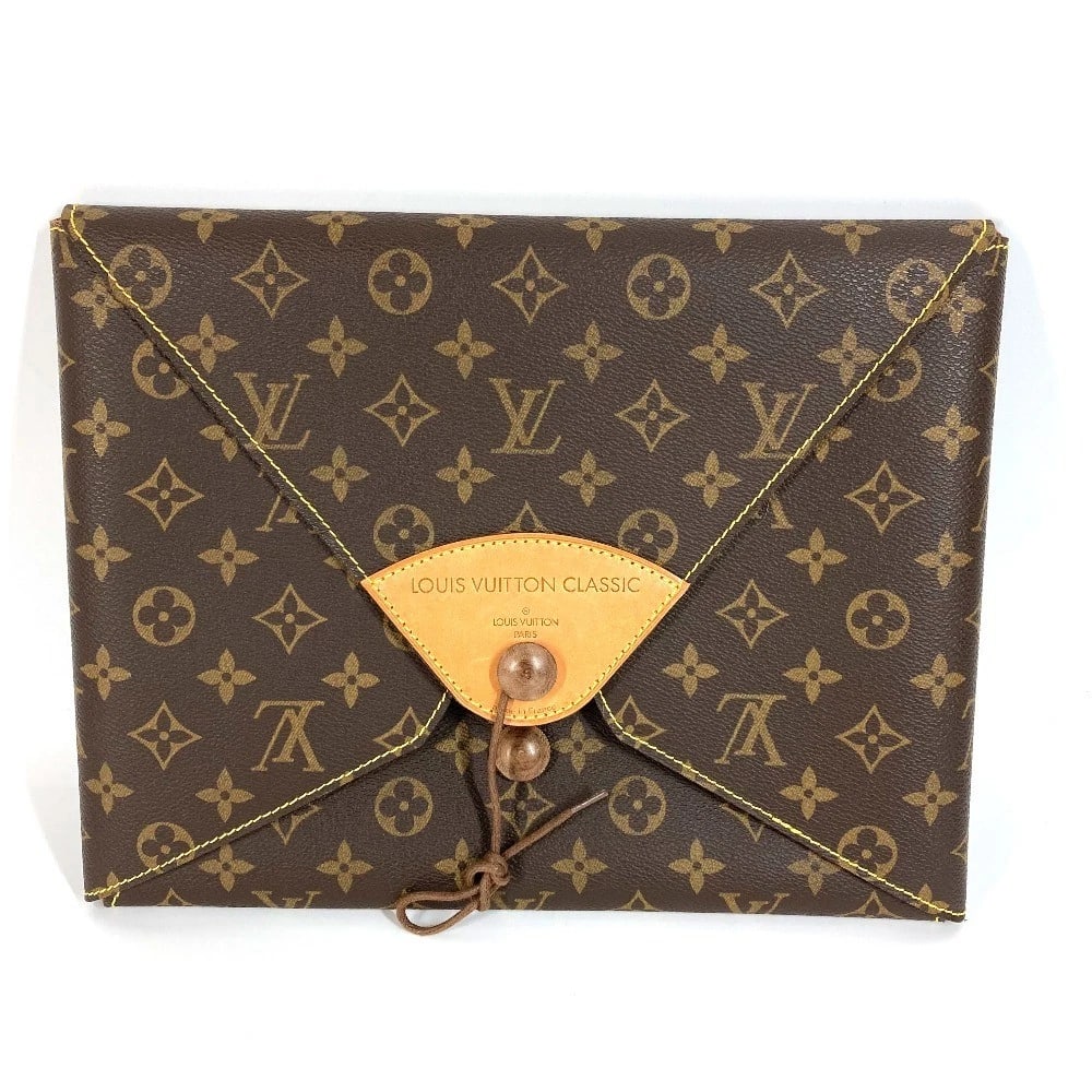 LOUIS VUITTON MONOGRAM CLASSIC LOGO POUCH CLUTCH BAG: LOUIS VUITTON Monogram CLASSIC logo Pouch Clutch bag Brand: LOUIS VUITTON Type/Style: Clutch bag Material: Monogram Canvas Color: Brown Size: W11.8xH9.3inch / W30cmxH23.5cm Accessories: None <