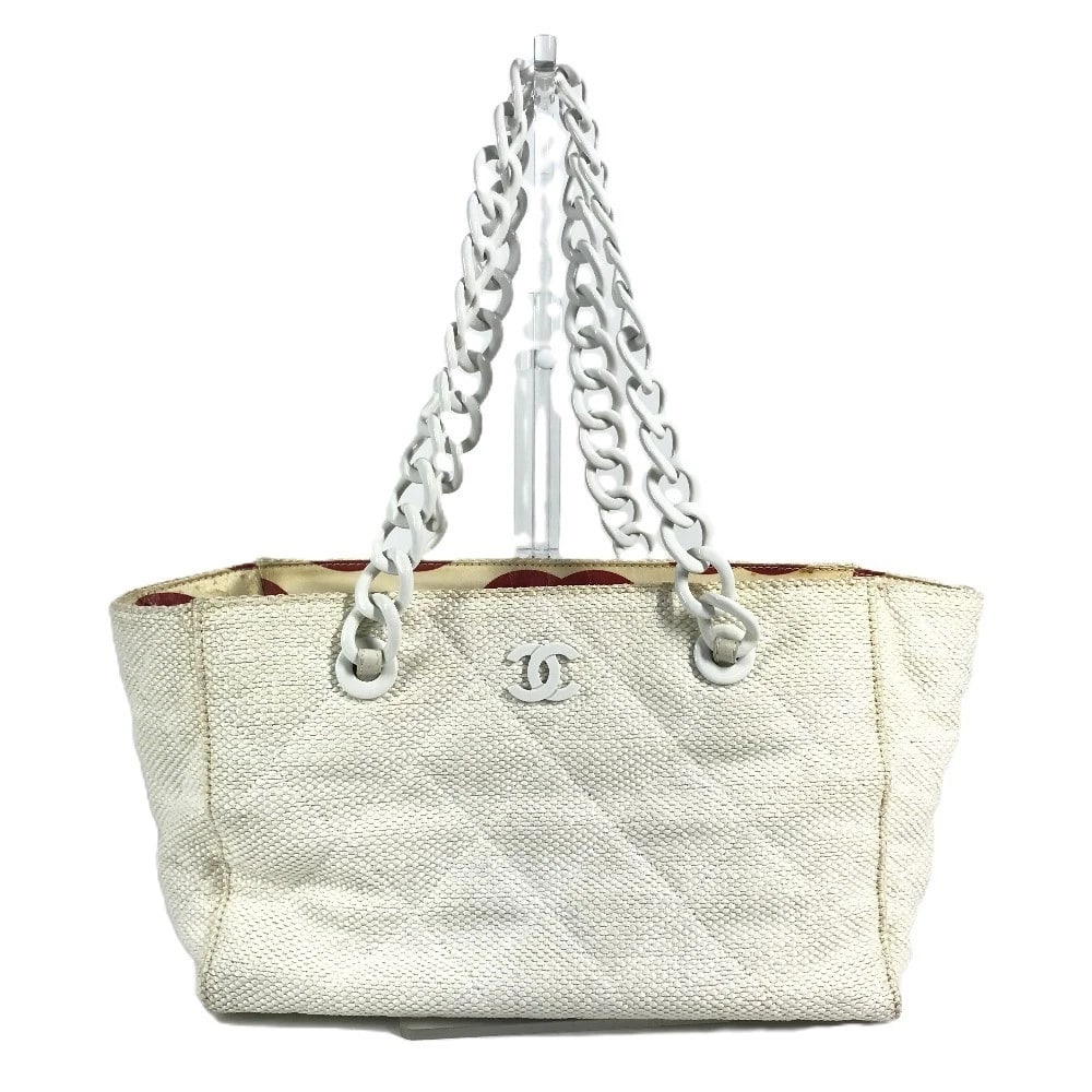 CHANEL DOUBLE CHAIN WITH CARRYING POUCH LOGO: CHANEL Double Chain with Carrying Pouch Logo Brand: CHANEL Type/Style: Shoulder Bag Material: hemp Color: white Size: W11.6xH7.5xD5.9inch / W29.5cmxH19cmxD15cm Accessories: None Accessorie