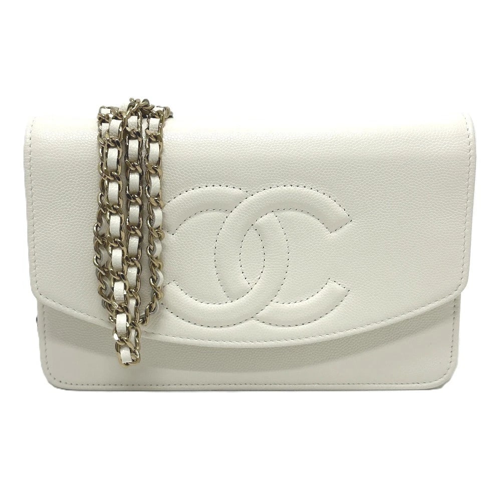 CHANEL METIERS D'ART COLLECTION WALLET CROSSBODY SHOULDER BAG: CHANEL Metiers d'Art Collection Wallet Crossbody Shoulder Bag Brand: CHANEL Type/Style: Shoulder Bag Material: Caviar Leather Color: White / Metal fittingsGold Size: W7.5xH4.7xD1.6inch / W19cmxH12cmxD