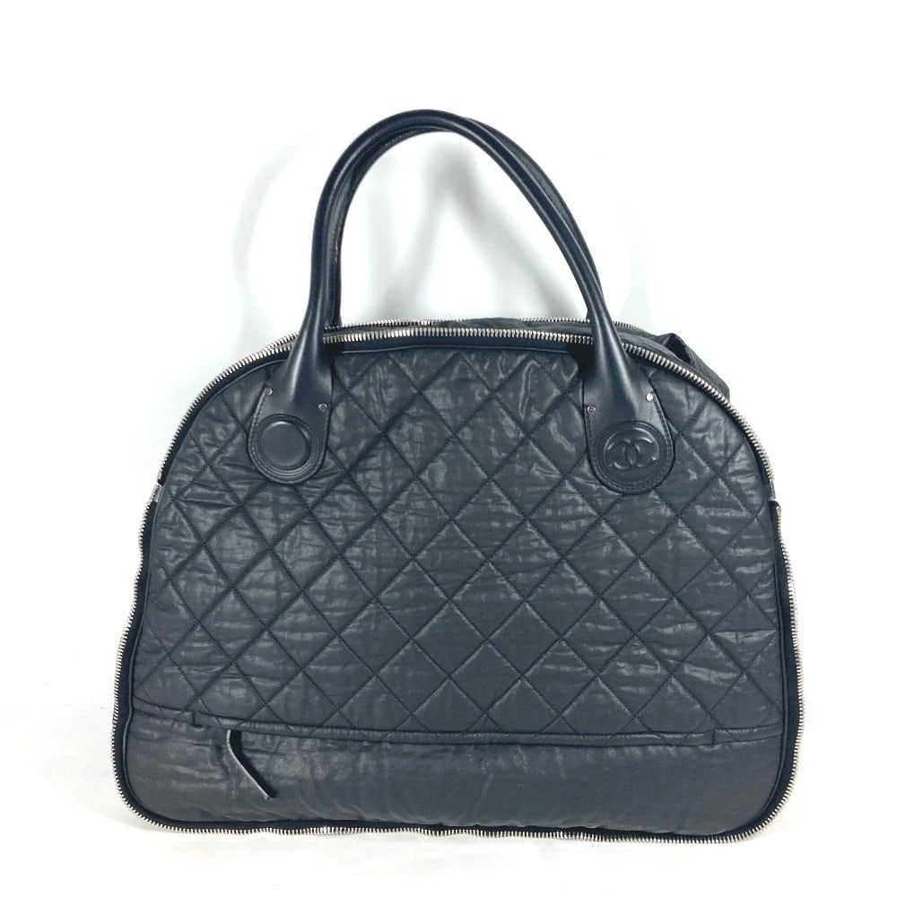 CHANEL TRAVEL BAG CC CC MARK MATELASSE QUILTED SHOULDER BAG: CHANEL Travel bag CC CC Mark Matelasse Quilted Shoulder Bag Brand: CHANEL Type/Style: Duffle Bag Material: Coating Canvas Color: Black Size: W19.1xH14.4xD7.5inch / W48.5cmxH36.5cmxD19cm Accessories: