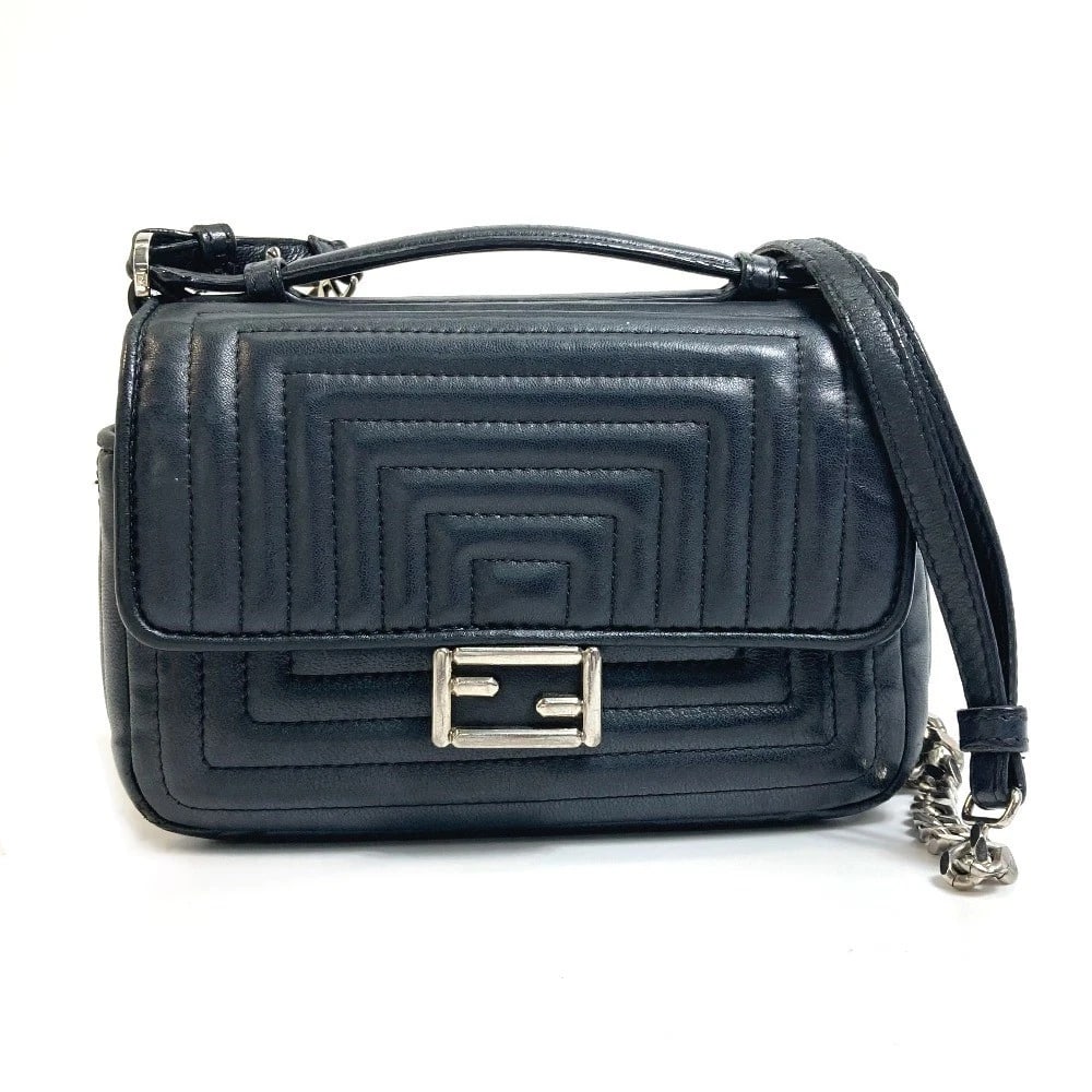 FENDI POCHETTE CROSSBODY MINI HAND BAG: FENDI Pochette Crossbody Mini Hand Bag Brand: FENDI Type/Style: Shoulder Bag Material: Leather Color: Black Size: W6.3xH4.3xD3.0inch / W16cmxH11cmxD7.5cm Accessories: None Accessories Noti