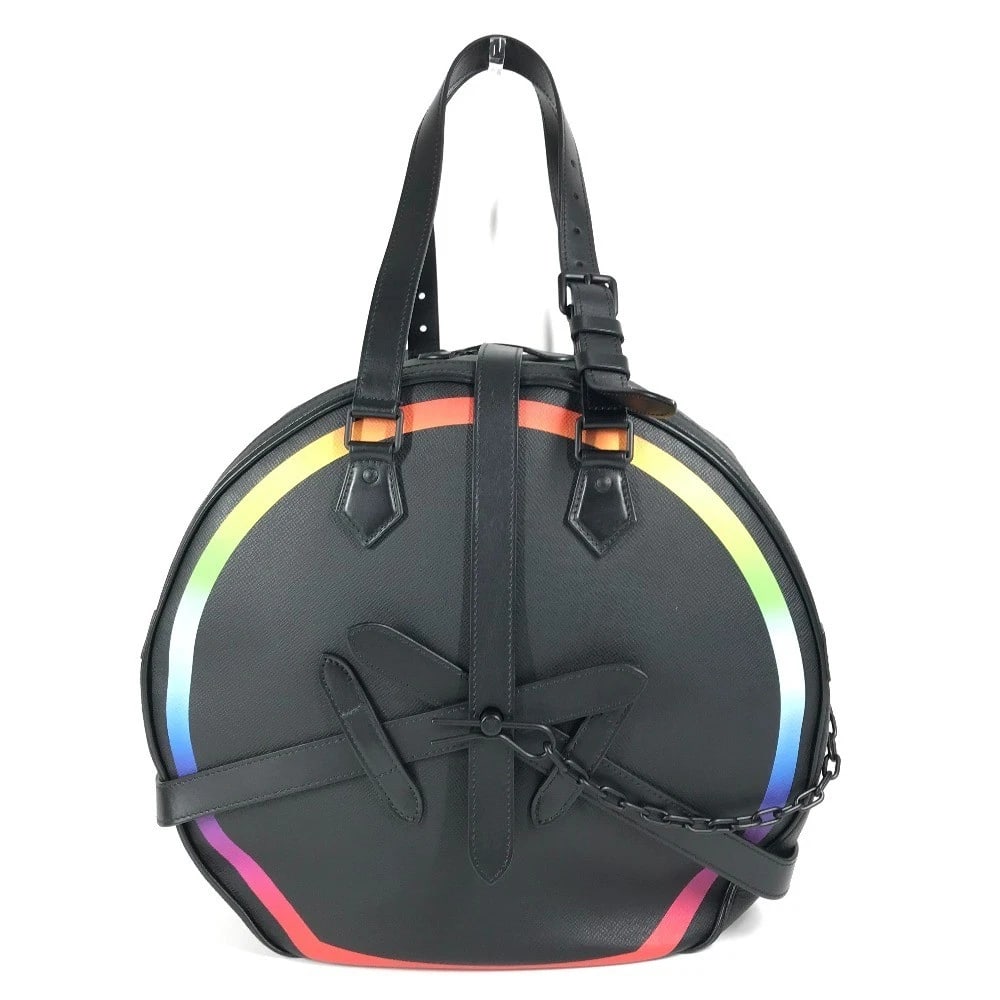 LOUIS VUITTON TAIGA RAINBOW SOFT HAT TRUNK BAG: LOUIS VUITTON Taiga Rainbow Soft Hat Trunk Bag Brand: Louis Vuitton Type/Style: Shoulder Bag Material: Ardoise / Black Color: Ardoise / Black Size: W15.7xH14.2xD6.7inch / W40cmxH36cmxD17cm Accesso