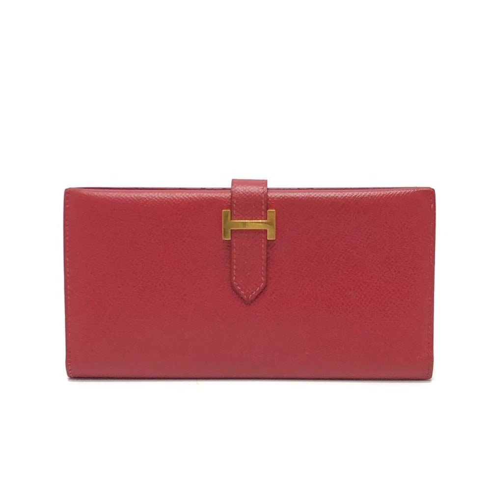 HERMES BEARN SOUFFLE TWO FOLD LONG WALLET: HERMES Bearn Souffle Two fold Long Wallet Brand: HERMES Type/Style: Long Wallet Material: Courchevel Color: Red x Gold Hardware Size: W6.9xH3.5xD0.4inch / W17.5cmxH9cmxD1cm Accessories: None <