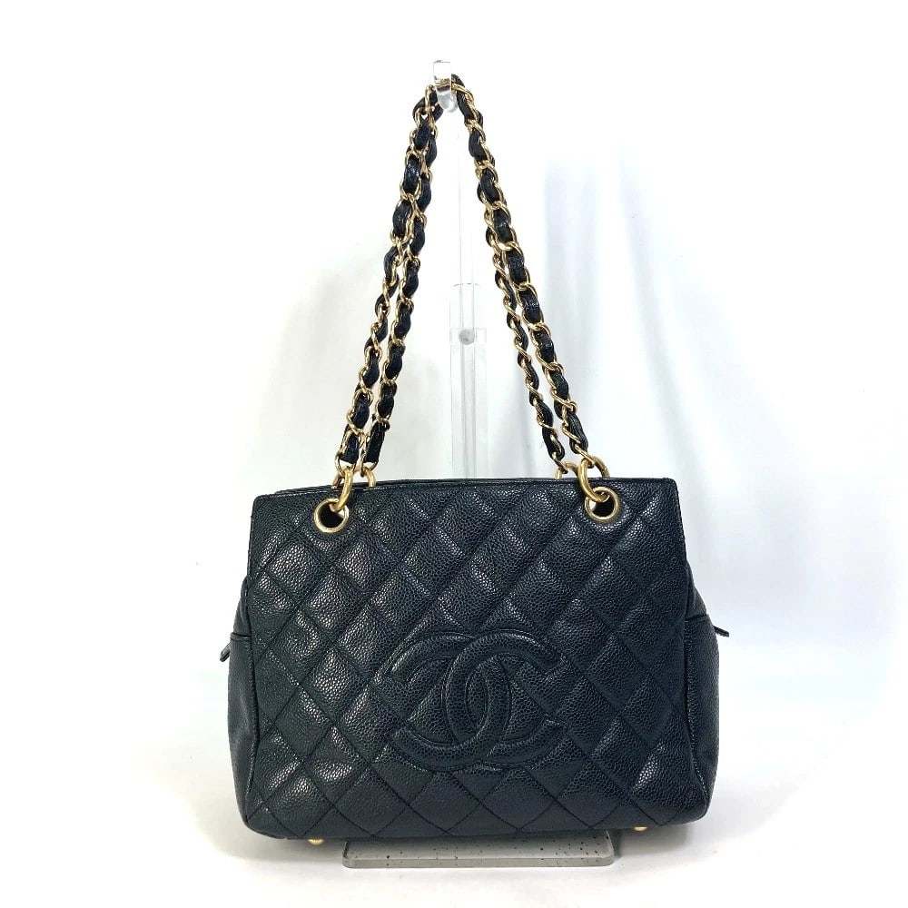 CHANEL CC CC MARK MATELASSE QUILTED DOUBLE CHAIN TOTE BAG: CHANEL CC CC Mark Matelasse Quilted Double Chain Tote Bag Brand: CHANEL Type/Style: Shoulder Bag Material: Caviar Leather Color: BlackxGold Size: W9.4xH6.9xD4.7inch / W24cmxH17.5cmxD12cm Accessori