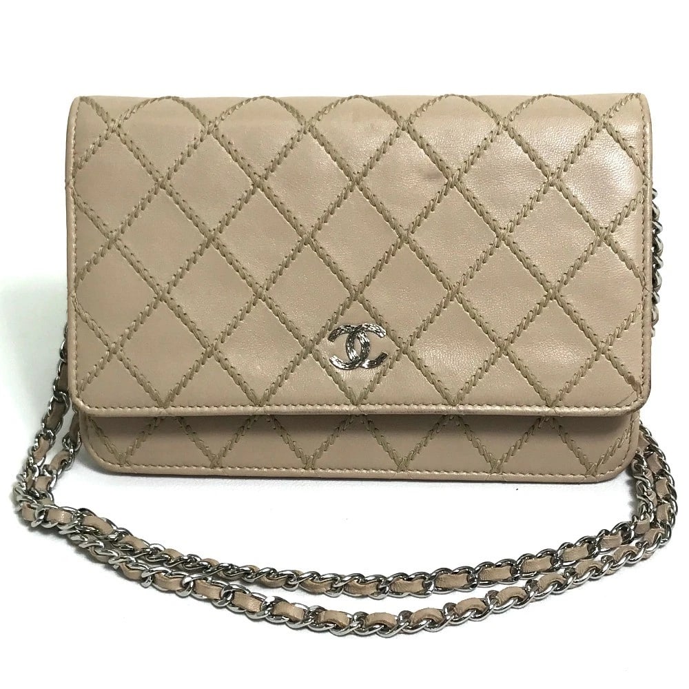CHANEL MATELASSE DESIGN CHAIN WALLET SHOULDER BAG: CHANEL Matelasse design Chain wallet Shoulder Bag Brand: CHANEL Type/Style: Long Wallet Material: lambskin leather Color: Beigexsilver Hardware Size: W7.5xH4.9inch / W19cmxH12.5cm Accessories: Non