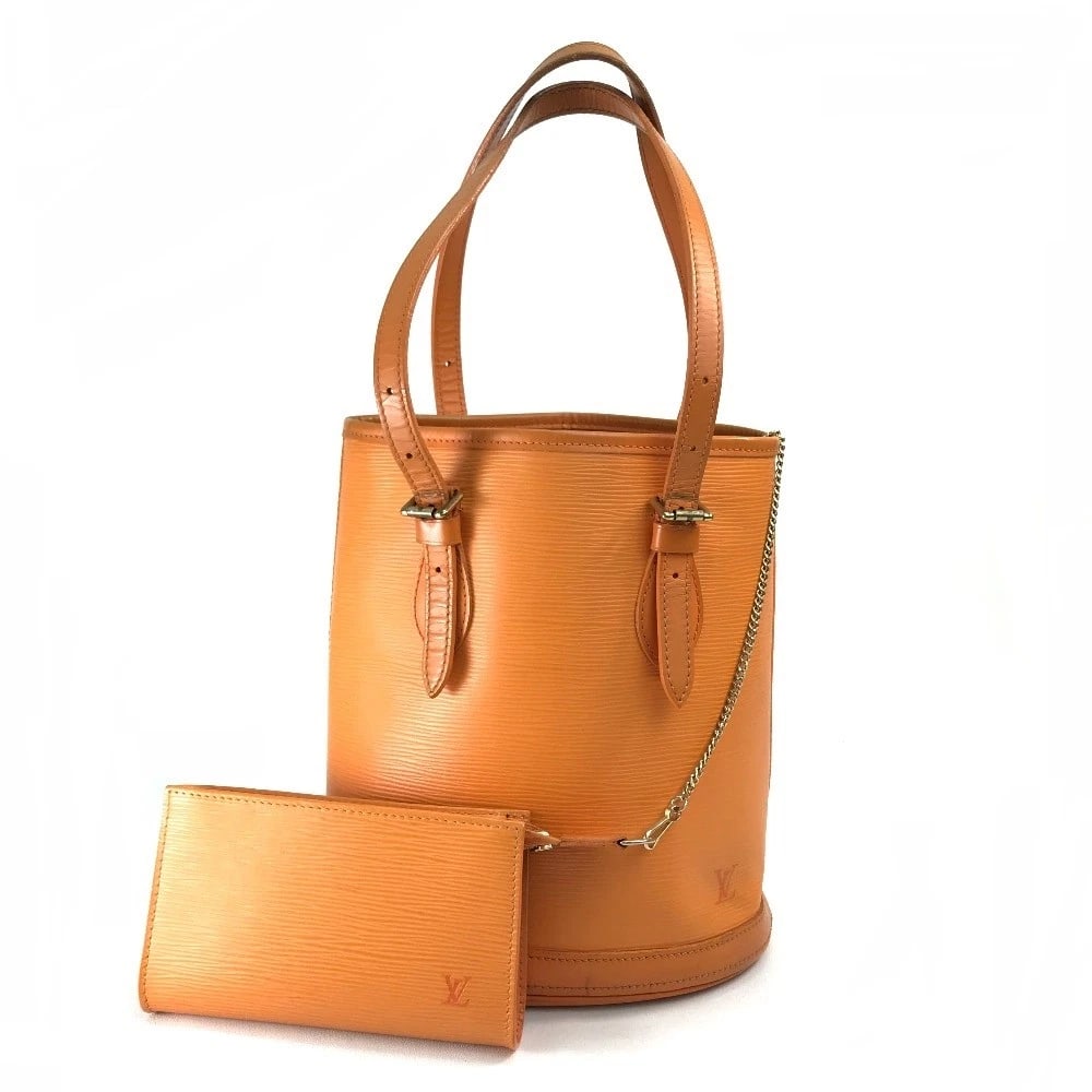LOUIS VUITTON EPI PETITE BUCKETPM TOTE BAG: LOUIS VUITTON Epi Petite bucketPM Tote Bag Brand: LOUIS VUITTON Type/Style: Shoulder Bag Material: Epi Leather Color: Mandarin orange / Orange Size: W9.1xH10.2xD6.1inch / W23cmxH26cmxD15.5cm Acces