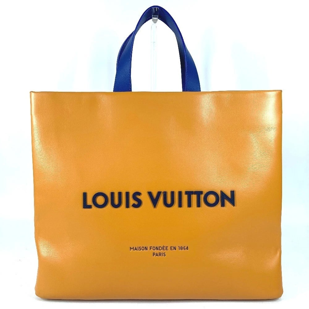LOUIS VUITTON SHOPPER TOTE MM SHOPPER TOTE: LOUIS VUITTON Shopper Tote MM Shopper Tote Brand: LOUIS VUITTON Type/Style: Tote Bag Material: Leather Color: Orange Size: W15.7xH13.0xD5.9inch / W40cmxH33cmxD15cm Accessories: None Access