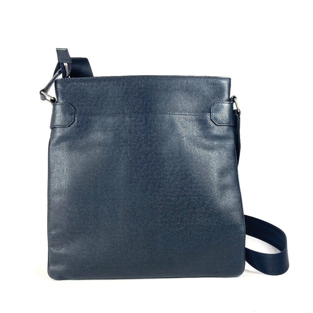 LOUIS VUITTON TAIGA SASHA CROSSBODY SHOULDER BAG (1 of 7)