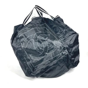 CHANEL SPORTSSPORTS CC CC MARK LOGO EXTRA LARGE BOSTON BAG: CHANEL sportssports CC CC Mark logo Extra large Boston bag Brand: CHANEL Type/Style: Shoulder bag Material: nylon Color: black / White Size: W24.8xH20.3xD11.8inch / W63cmxH51.5cmxD30cm Accessories