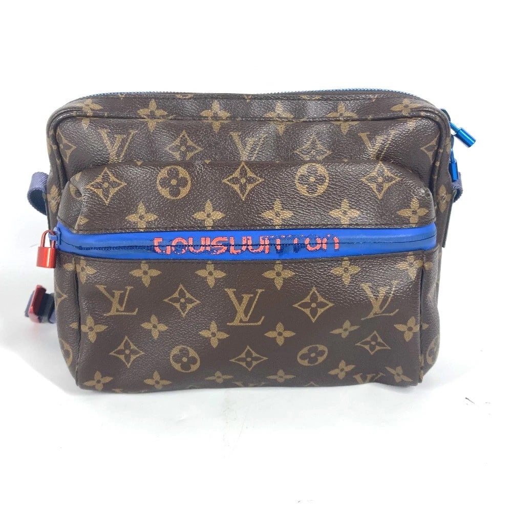 LOUIS VUITTON MONOGRAM MESSENGERPM CROSSBODY SHOULDER BAG: LOUIS VUITTON Monogram MessengerPM Crossbody Shoulder Bag Brand: LOUIS VUITTON Type/Style: Shoulder Bag Material: Monogram Canvas Color: Brown/ blue Size: W9.6xH7.1xD1.8inch / W24.5cmxH18cmxD4.5cm