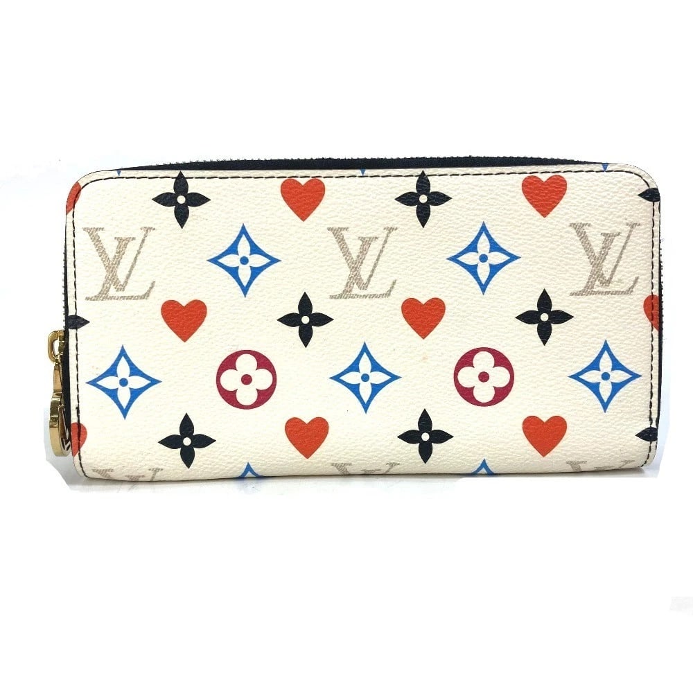 LOUIS VUITTON HEART MONOGRAM MULTICOLORE ZIPPY WALLET: LOUIS VUITTON Heart Monogram Multicolore Zippy Wallet Brand: LOUIS VUITTON Type/Style: Long Wallet Material: MonogramMulticoloreCanvas Color: WhitexBlack Size: W7.5xH3.7inch / W19cmxH9.5cm Accesso