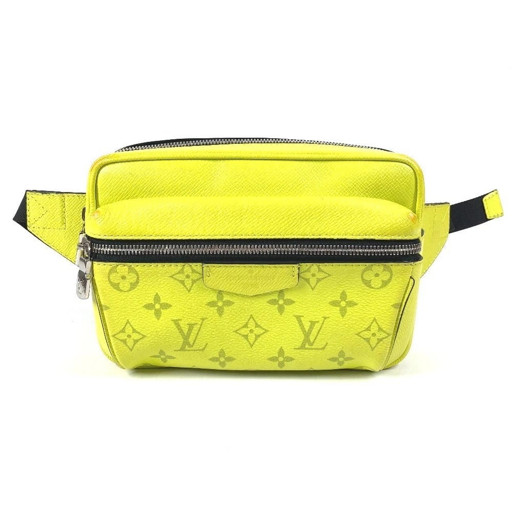 LOUIS VUITTON TAIGALAMA OUTDOOR MESSENGER PM SHOULDER BAG: LOUIS VUITTON Taigalama Outdoor Messenger PM Shoulder Bag Brand: LOUIS VUITTON Type/Style: body bag Material: Taiga Leather / MonogramCanvas Color: Yellow Size: W8.3xH5.7xD2.0inch /
