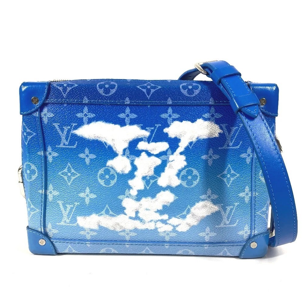 LOUIS VUITTON MONOGRAM CLOUDS SOFT TRUNK CROSSBODY BAG: LOUIS VUITTON Monogram Clouds Soft Trunk Crossbody bag Brand: LOUIS VUITTON Type/Style: Shoulder Bag Material: Leather/Canvas Color: Blue / White Size: W9.3xH6.9xD3.7inch / W23.5cmxH17.5cmxD9.5cm