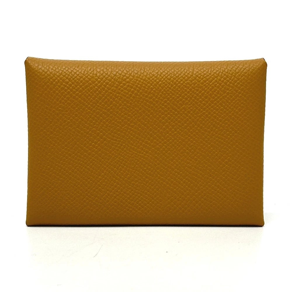 HERMES CALVI DUO BUSINESS CARD HOLDER BIFOLD: HERMES Calvi duo Business card holder Bifold Brand: HERMES Type/Style: Card Case Material: Epsom Color: Brown Size: W4.1xH2.8xD0.8inch / W10.5cmxH7cmxD2cm Accessories: None Accessories Not