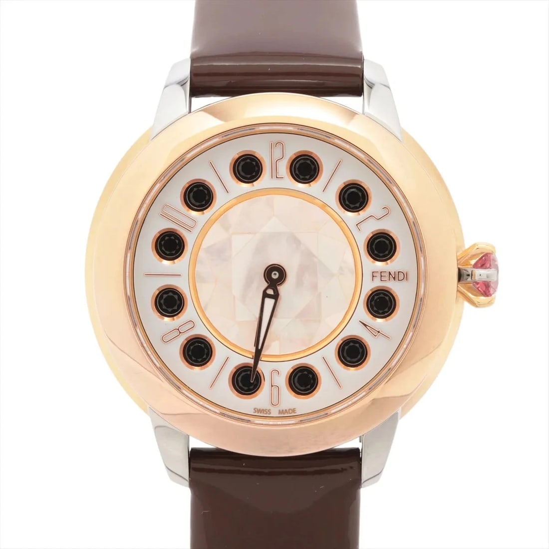 FENDI EYE SHINE GP?SS & LEATHER QZ WHITE SHELL DIAL WATCH: Fendi Eye Shine Gp?Ss & Leather Qz White Shell Dial Watch Brand: Fendi Type/Style: Sunglasses Material: GP x SS x leather Color: Dial Color white shell Size: Case:W1.2 x H1.2inch / W32 x H32 Circumfer
