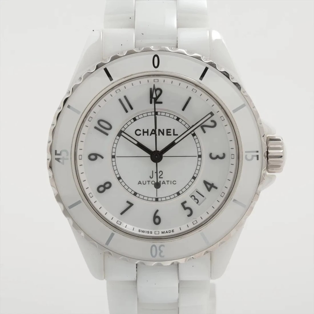 CHANEL J12 CE×SS AT WHITE DIAL WATCH: Chanel J12 Ce×Ss At White Dial Watch Brand: Chanel Type/Style: Wristwatch Material: CE×SS Color: Dial Color White Size: Case:W1.2 x H1.2inch / W39 x H39 Circumference of Wrist:6.5inch / 16.5 Acces