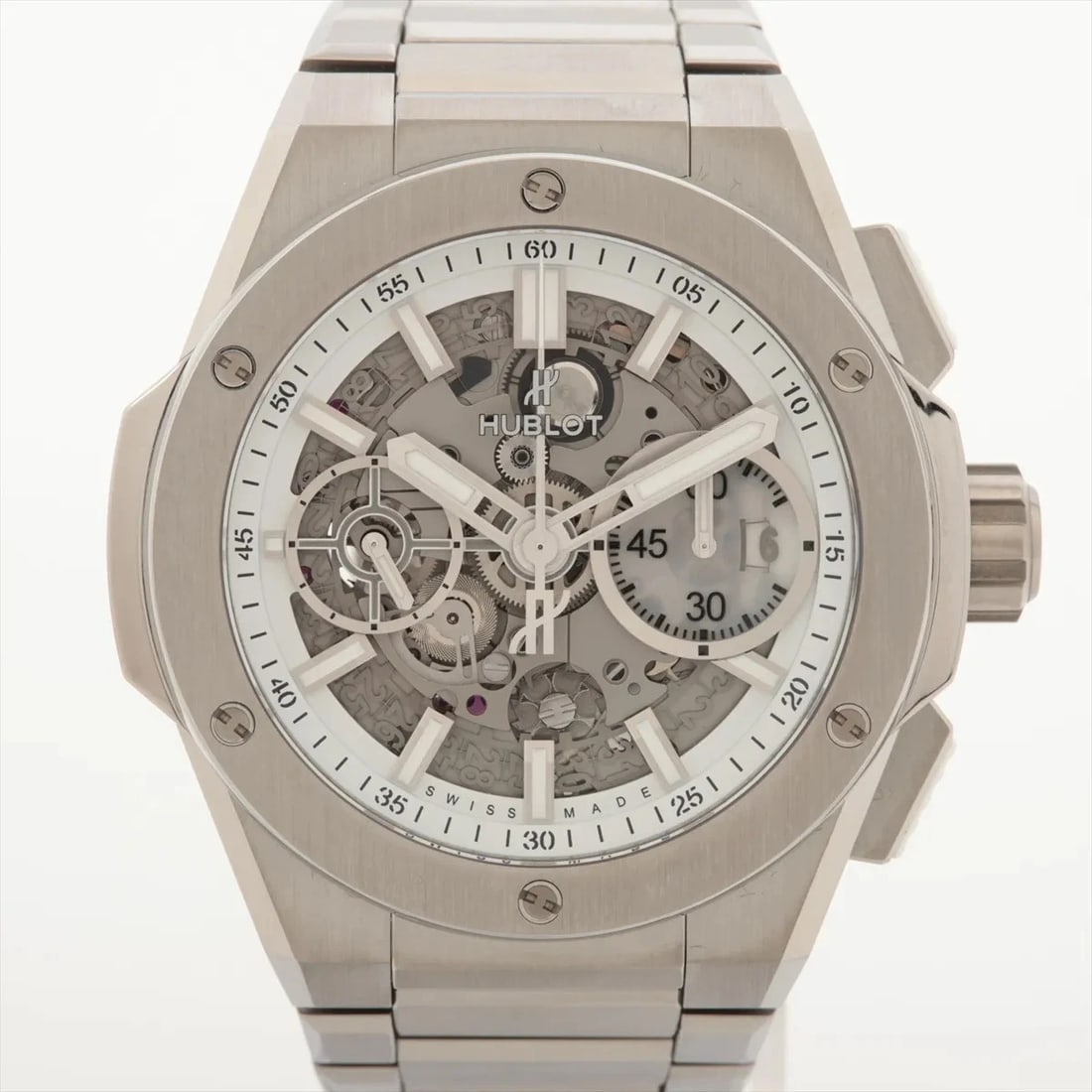 HUBLOT BIG BANG INTEGRATED TITANIUM WHITE WATCH: Hublot Big Bang Integrated Titanium White Watch Brand: Hublot Type/Style: Wristwatch Material: TI Color: Dial Color Skeleton Size: Case:W1.6 x H1.6inch / W42 x H42 Circumference of Wrist:5.9inch / 15 