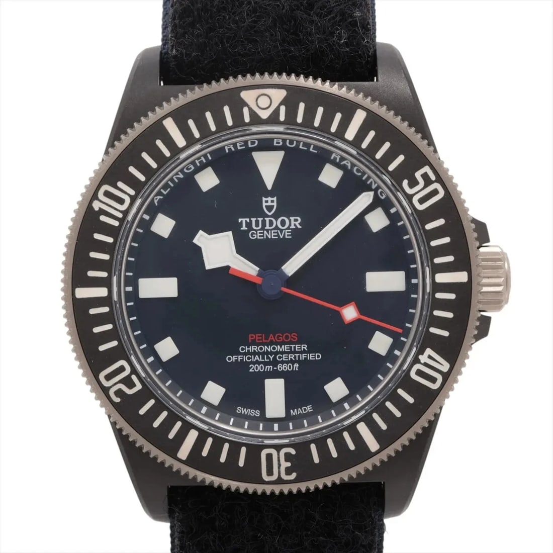 TUDOR PELAGOS FXD ARINGI RED CARBON X NYLON AT BLUE WATCH: Tudor Pelagos Fxd Aringi Red Carbon X Nylon At Blue Watch Brand: Tudor Type/Style: Wristwatch Material: Carbon x nylon Color: Dial Color Blue Size: Case:W1.6 x H1.6inch / W43 x H43 Circumference of Wr