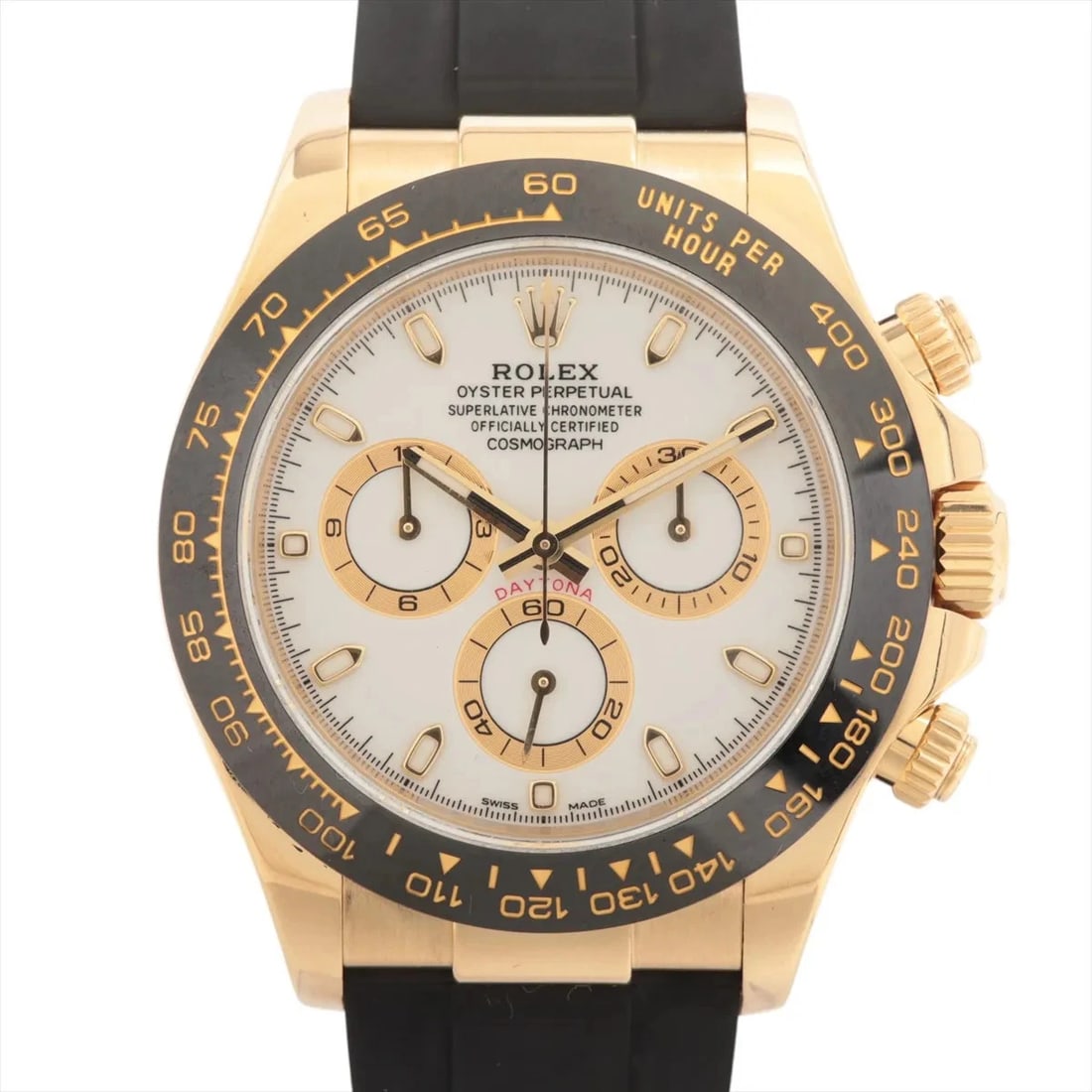 ROLEX COSMOGRAPH DAYTONA YG & RUBBER AT WHITE DIAL WATCH: Rolex Cosmograph Daytona Yg & Rubber At White Dial Watch Brand: Rolex Type/Style: Wristwatch Material: YG & rubber Color: Dial Color White Size: Case:W1.6 x H1.6inch / W40 x H40 Circumference of Wrist