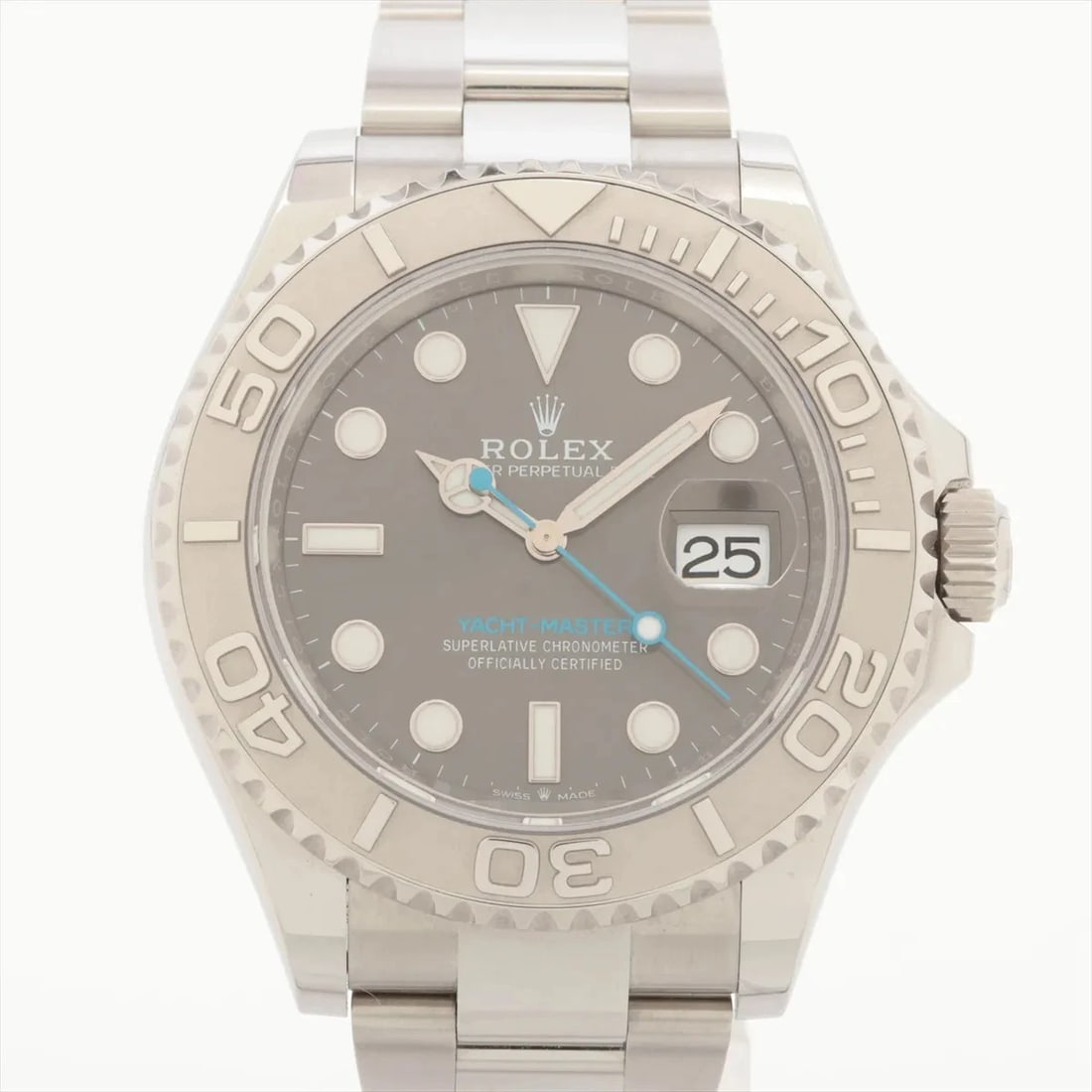 ROLEX YACHT-MASTER 40 PT?SS AT SLATE DIAL WATCH: Rolex Yacht-Master 40 Pt?Ss At Slate Dial Watch Brand: Rolex Type/Style: Wristwatch Material: PT?SS Color: Dial Color slate Size: Case:W1.6 x H1.6inch / W40 x H40 Circumference of Wrist:6.3inch / 16