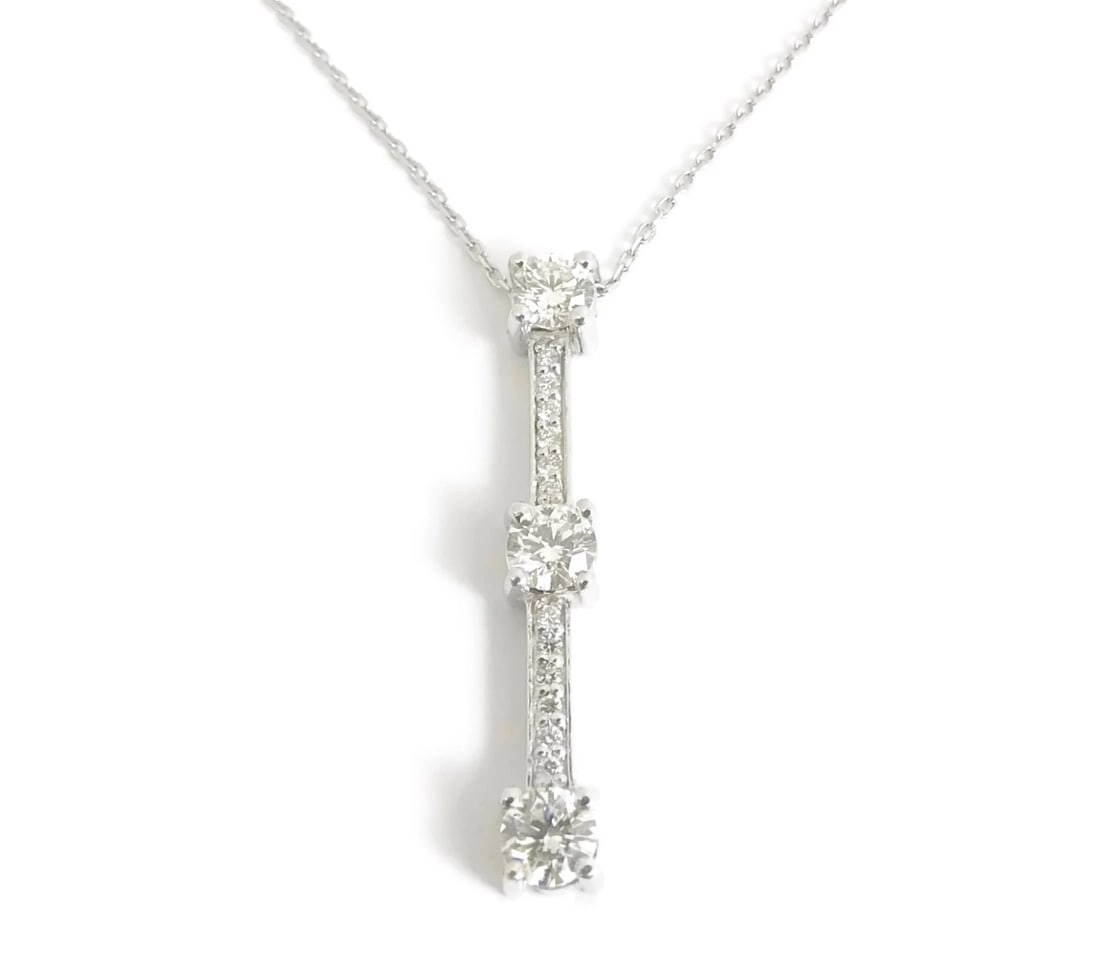 DIAMOND DROP STICK PENDANT NECKLACE 14K WHITE GOLD: Diamond Drop Stick Pendant Necklace 14K White Gold Brand: Unbranded Type/Style: Necklace Material: 14K White Gold, Main Stone Natural Color: Silver Size: Length: 16 inches Pendant: 1.5 inches long x