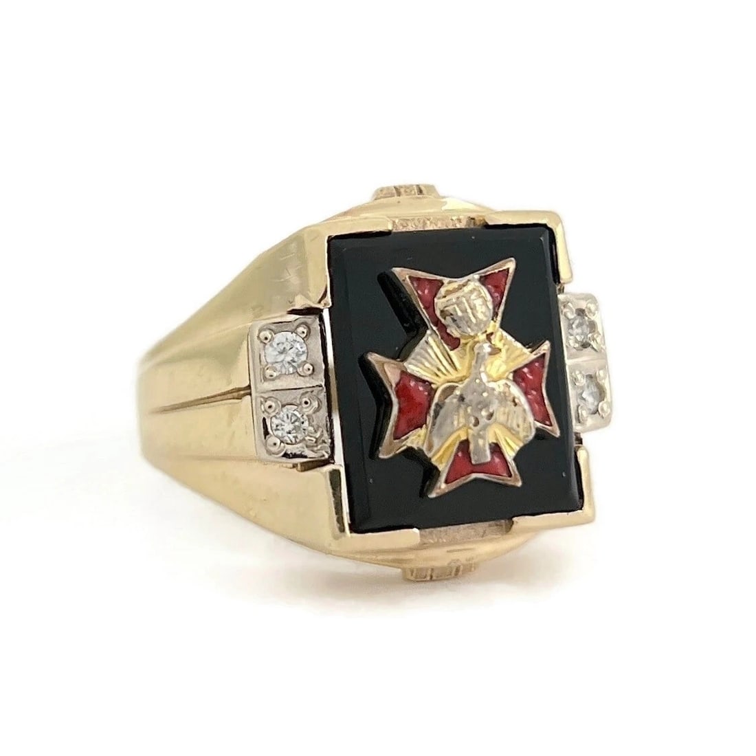 KNIGHTS OF COLUMBUS BLACK ONYX RING 10K YELLOW GOLD: Knights of Columbus Black Onyx Ring 10K Yellow Gold Brand: Unbranded Type/Style: Ring Material: 10K Yellow Gold, Main Stone Natural Color: Gold Size: 8 US Accessories: None Accessories Not