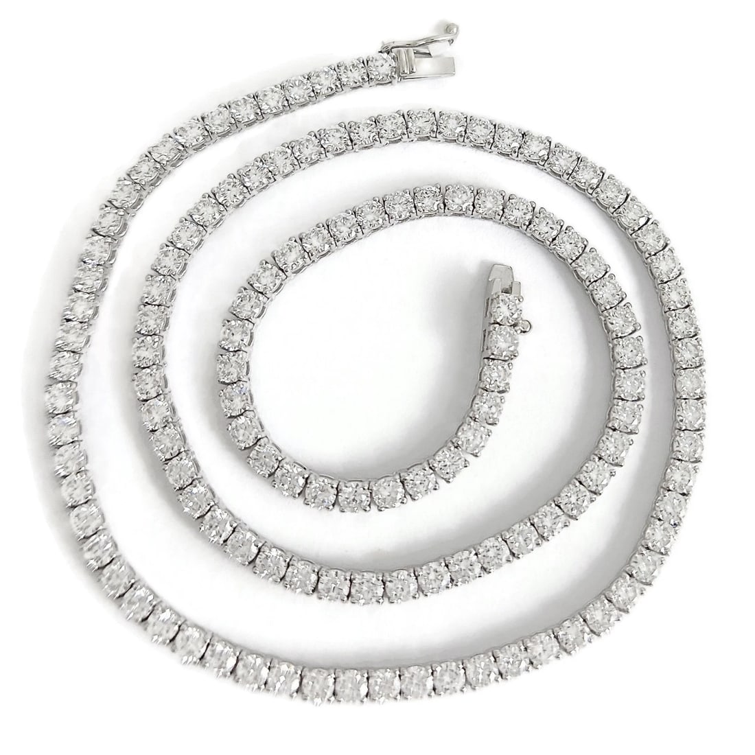 ROUND LAB-CREATED DIAMOND TENNIS NECKLACE 14K WHITE GOLD: Round Lab-Created Diamond Tennis Necklace 14K White Gold Brand: Unbranded Type/Style: Necklace Material: 14K White Gold, Main Stone Lab-Created Color: White Size: Length: 16 inches Width: 3.3 mm A