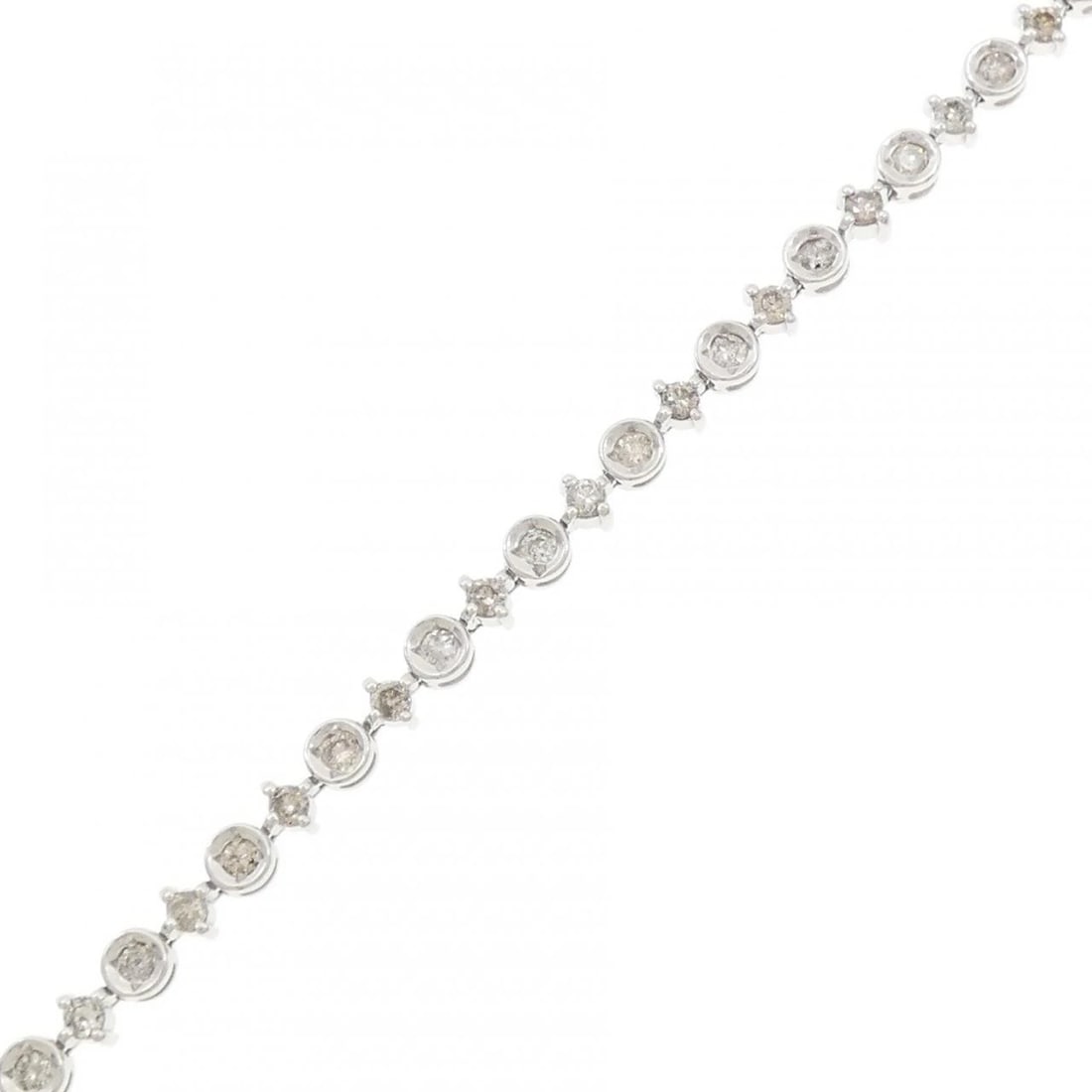 K18WG DIAMOND BRACELET: K18WG Diamond Bracelet Brand: Unbranded Type/Style: Bracelet Material: K18 white gold, Color: WG Size: Actual Size Max width approx: 3.6mm Size 17.5cm Accessories: None Accessories Notice: When