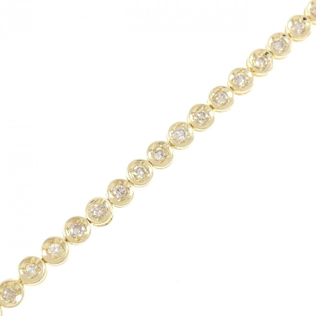K18YG DIAMOND BRACELET: K18YG Diamond Bracelet Brand: Unbranded Type/Style: Bracelet Material: K18 yellow gold, Color: YG Size: Actual Size Max width approx: 3.6mm Size 18cm Accessories: None Accessories Notice: When