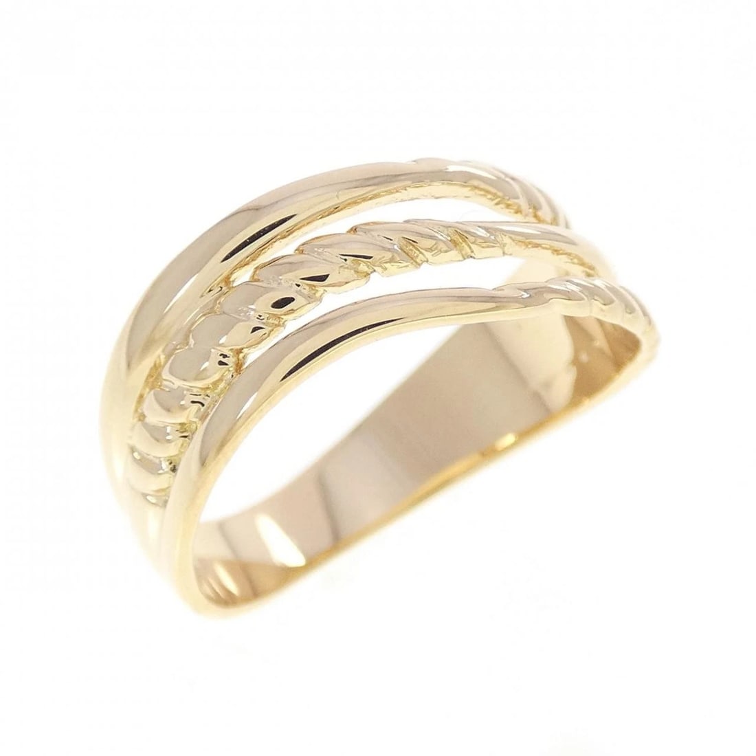 K18YG RING: K18YG ring Brand: Unbranded Type/Style: Ring Material: K18 yellow gold, Color: YG Size: US6 1/4 Accessories: None Accessories Notice: When purchasing pre-owned goods, please refer to the photos of