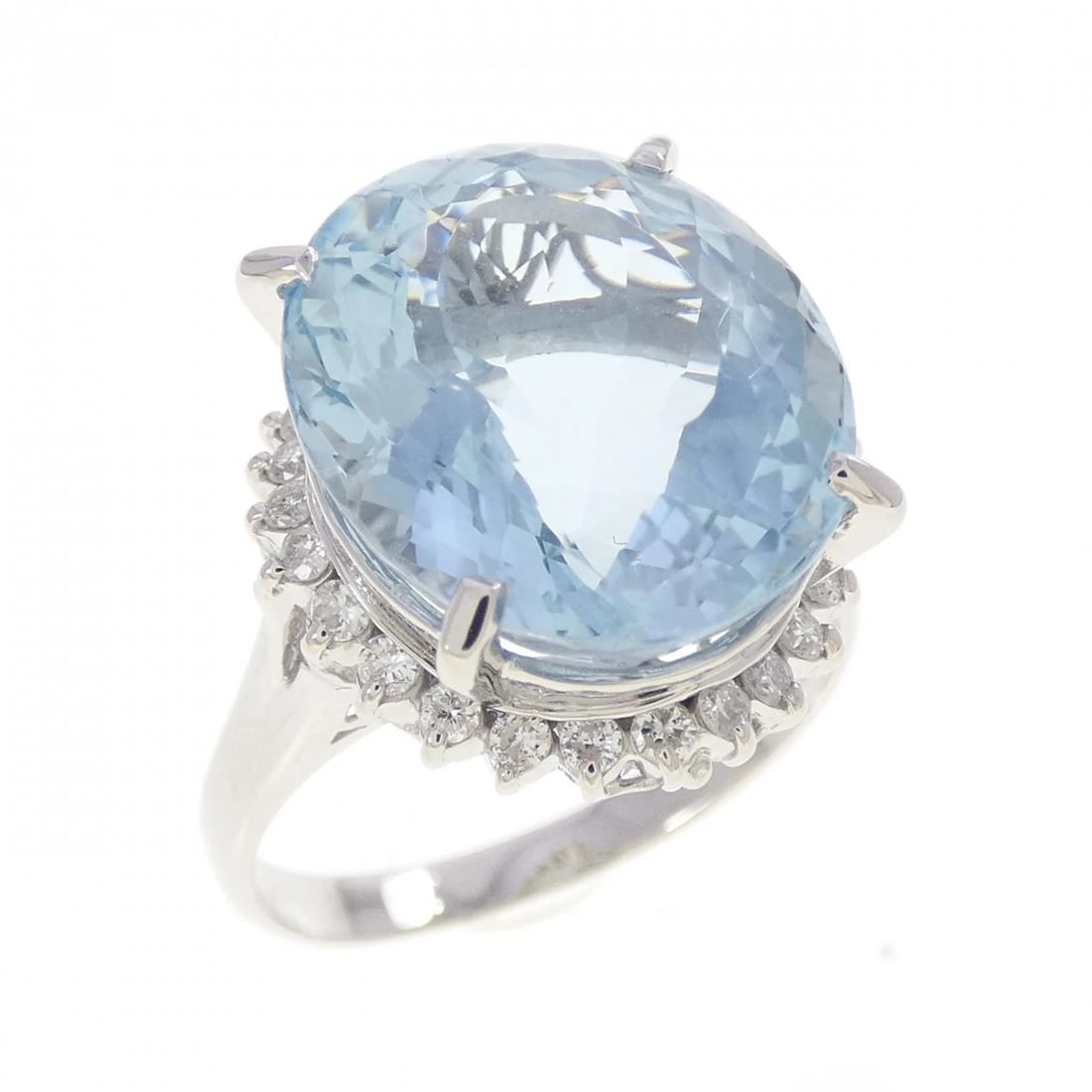 PT900 AQUAMARINE RING: PT900 Aquamarine Ring Brand: Unbranded Type/Style: Ring Material: PT900, Main Stone Aquamarine Color: PT Size: US8 1/4 Accessories: None Accessories Notice: When purchasing pre-owned goods, please