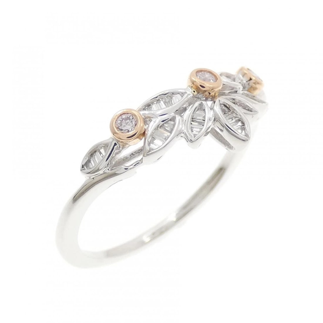 K18WG/K18PG DIAMOND RING: K18WG/K18PG Diamond Ring Brand: Unbranded Type/Style: Diamond Ring Material: K18WG/K18PG, Color: WG PG Size: US6 1/4 Accessories: None Accessories Notice: When purchasing pre-owned goods,