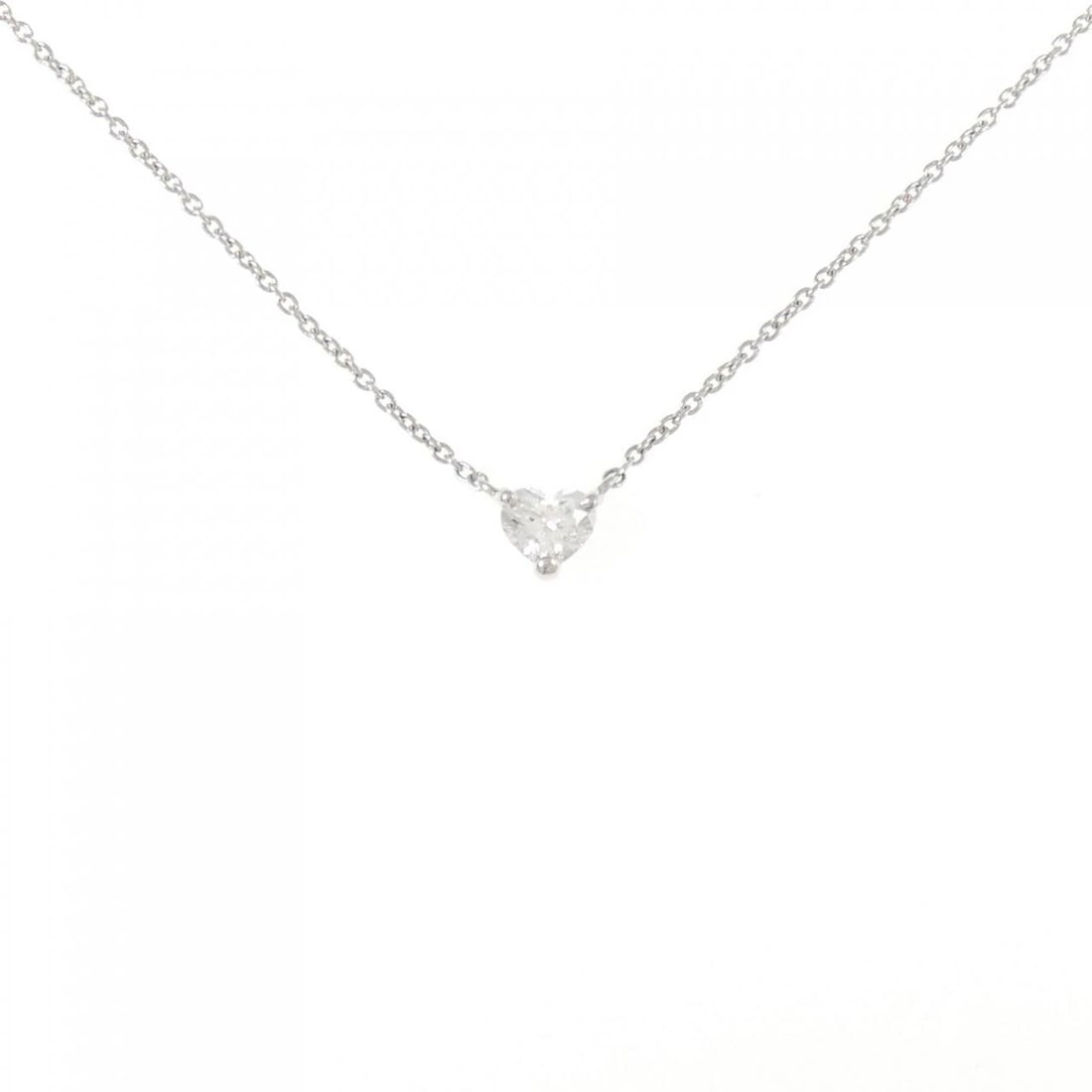 PT900/PT850 DIAMOND NECKLACE: PT900/PT850 Diamond Necklace Brand: Unbranded Type/Style: Necklace Material: PT900/PT850, Color: PT Size: Actual Size Pendant length approx. x width approx.: 3.8mmx4.7mm Chain maximum width approx.: