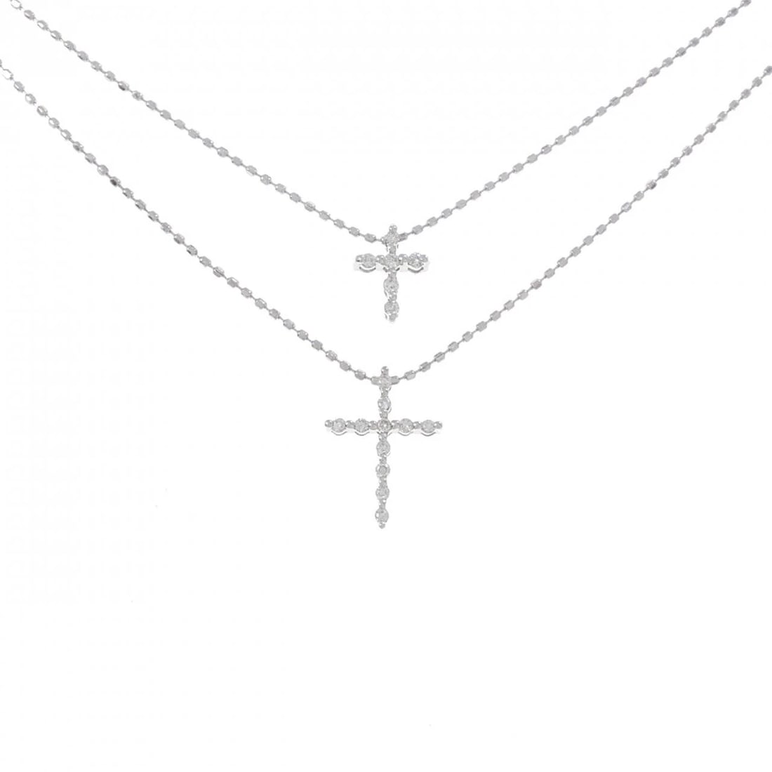 K18WG CROSS DIAMOND NECKLACE: K18WG Cross Diamond Necklace Brand: Unbranded Type/Style: Diamond Necklace Material: K18WG, Color: WG Size: Actual Size Motif (top) Approx. length x width: 7.9mm x 6.2mm Motif (bottom) Approx. length