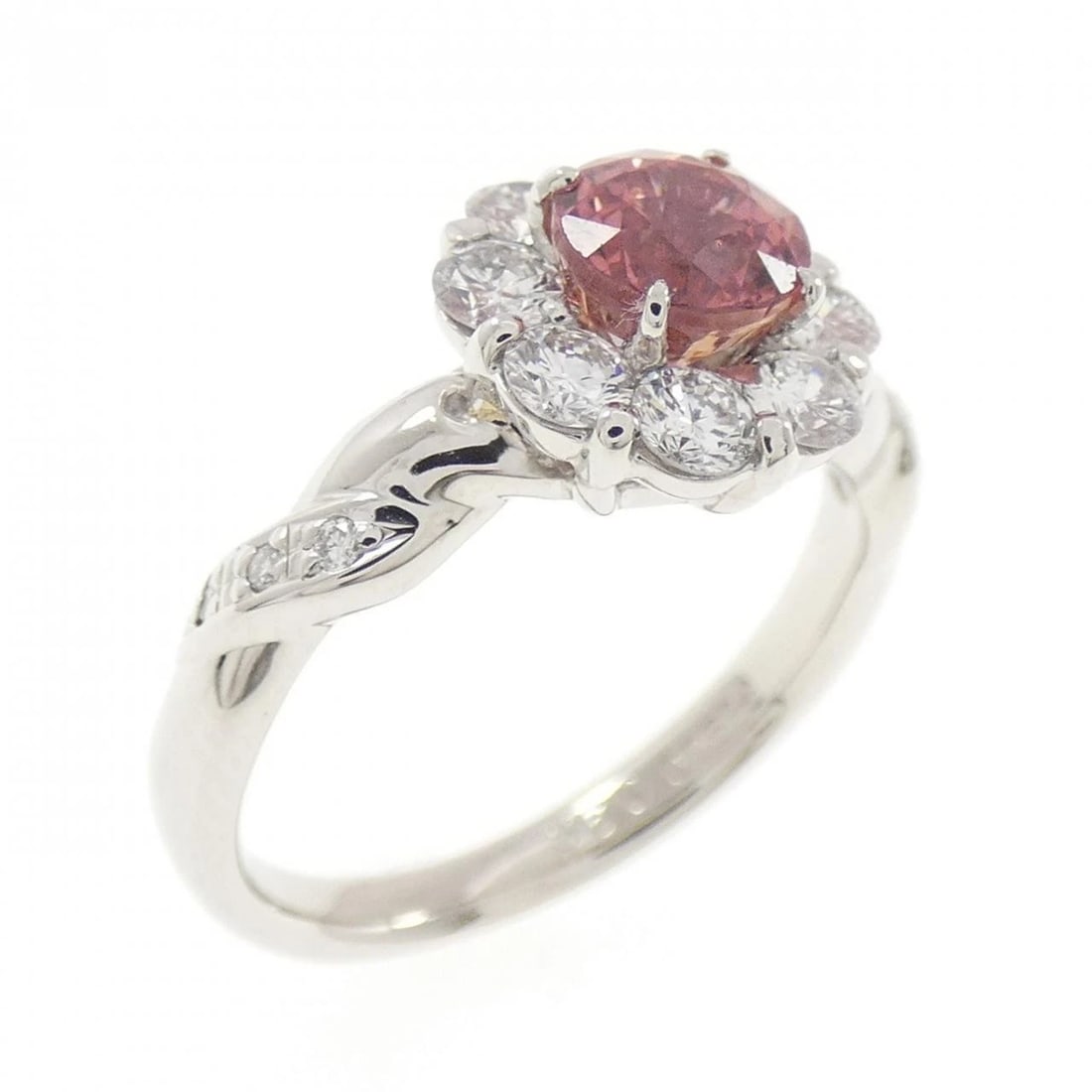 PT900 SAPPHIRE RING: PT900 Sapphire Ring Brand: Unbranded Type/Style: Sapphire Ring Material: PT900, Main Stone Sapphire Color: PT Size: US5 Accessories: None Accessories Notice: When purchasing pre-owned goods, please