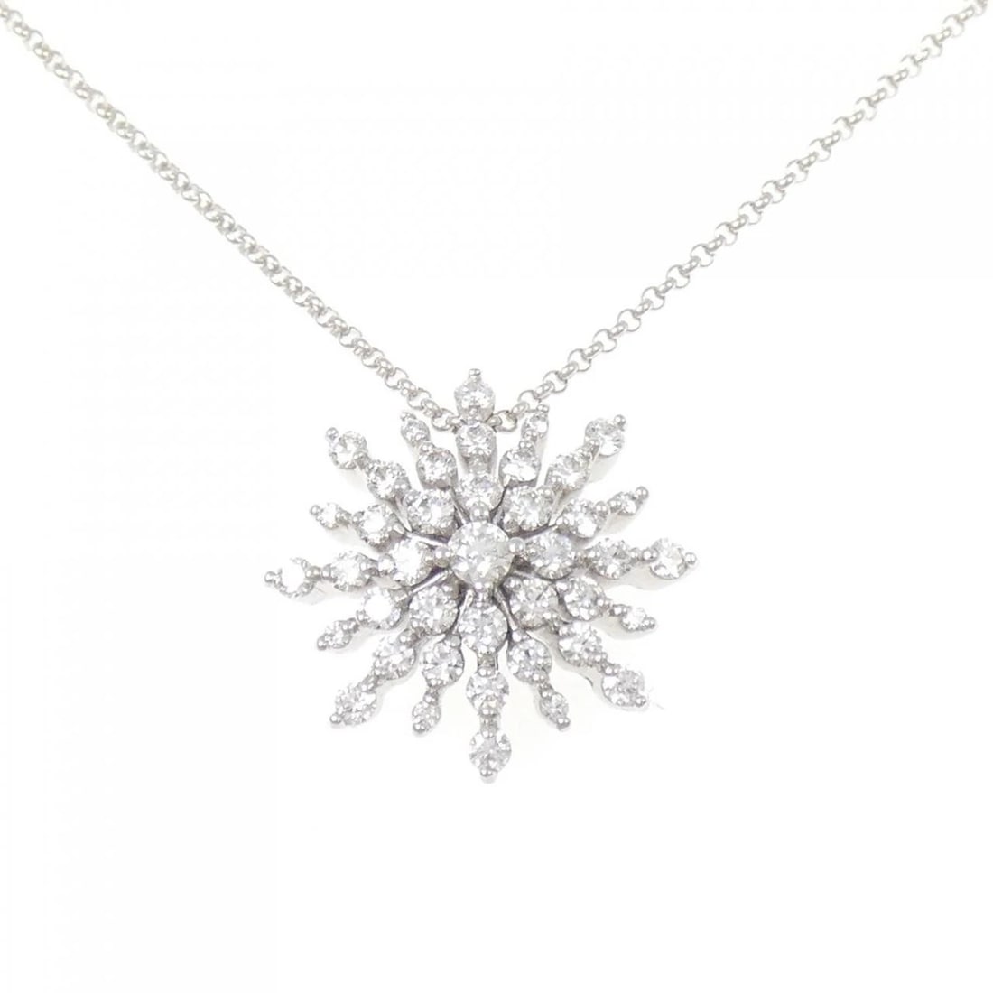 LAZARE DIAMOND DIAMOND NECKLACE: Lazare Diamond Diamond Necklace Brand: Lazare Diamond Type/Style: Necklace Material: K18WG, Color: WG Size: Actual Size Pendant length approx. x width approx.: 19.3mmx19.3mm Chain maximum width approx