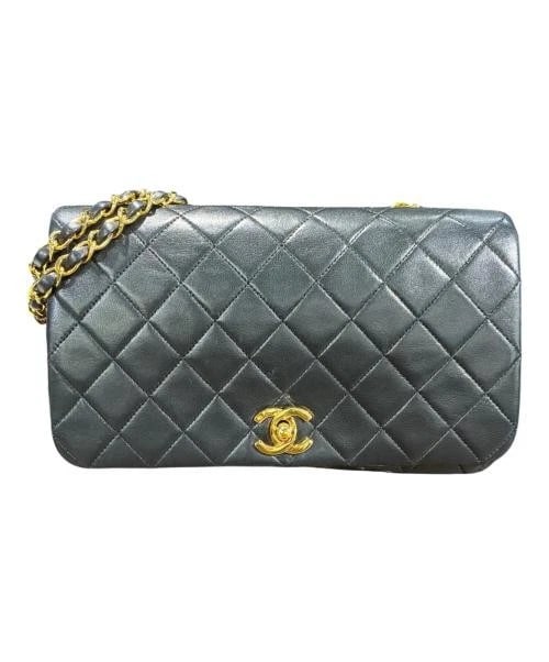 CHANEL SINGLE FLAP CHAIN SHOULDER BAG: CHANEL Single Flap Chain Shoulder Bag Brand: CHANEL Type/Style: Shoulder Bag Material: Lambskin Color: Black With Gold Hardware Size: H:13.0cm / W:23.0cm / D:6.0cm Accessories: None Accessories
