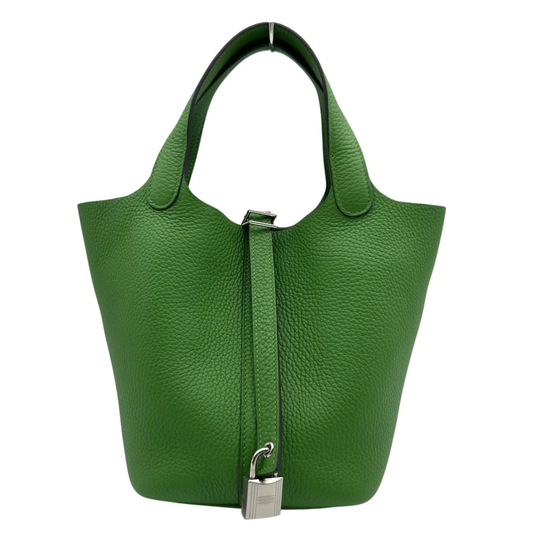 HERMES PICOTIN LOCK PM W STAMP TAURILLON: HERMES Picotin Lock PM W Stamp Taurillon Brand: HERMES Type/Style: Handbag Material: Taurillon Color: Vert Yucca / SV Hardware Size: W: 13.0cm / H: 19cm / D: 18.0cm Accessories: None Acces