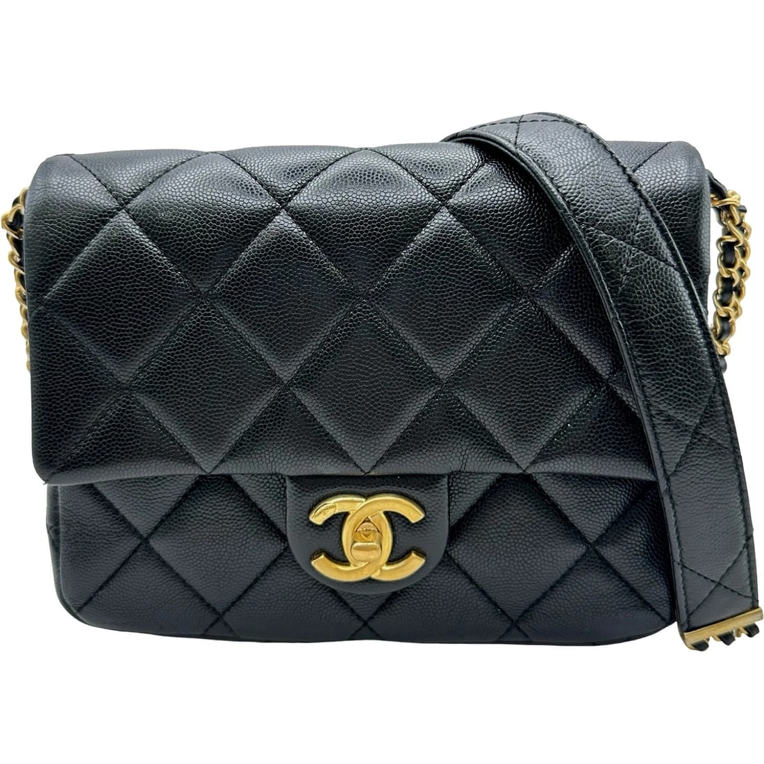 CHANEL MATELASSE CHAIN SHOULDER BAG: CHANEL Matelasse Chain Shoulder Bag Brand: CHANEL Type/Style: Shoulder Bag Material: Caviar Skin Color: Black / GD Hardware Size: W: 20cm / H: 16cm / D: 5.5cm Accessories: None Accessories