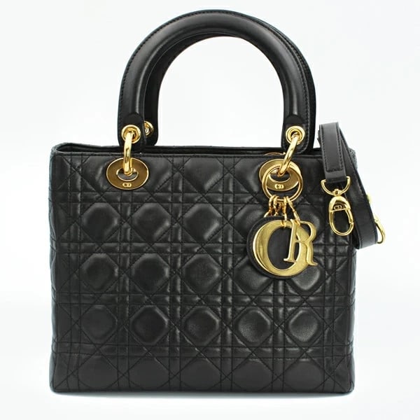 CHRISTIAN DIOR LADY CHRISTIAN DIOR BAG MEDIUM BLACK: Christian Dior Lady Christian Dior Bag Medium Black Brand: Christian Dior Type/Style: Handbag Material: Lambskin Color: Black Size: W:24.5cm x H:19.5cm x D:11cm Accessories: None Accessories Notice: