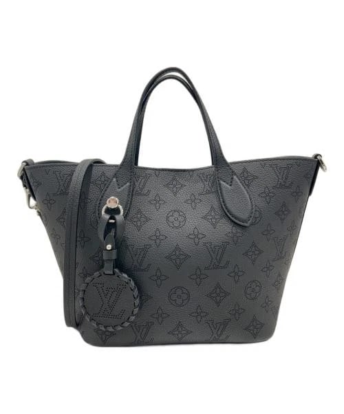 LOUIS VUITTON MONOGRAM MAHINA BLOSSOM: LOUIS VUITTON Monogram Mahina Blossom Brand: LOUIS VUITTON Type/Style: Tote Bag Material: Mahina Calf Leather Trimming: Calf Leather Lining: Microfiber Color: Noir / Black Size: H:19.5cm / W:20cm / D: